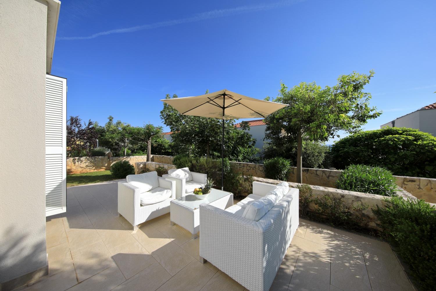 Sunnyside Apartments Resort Petrcane Exterior photo